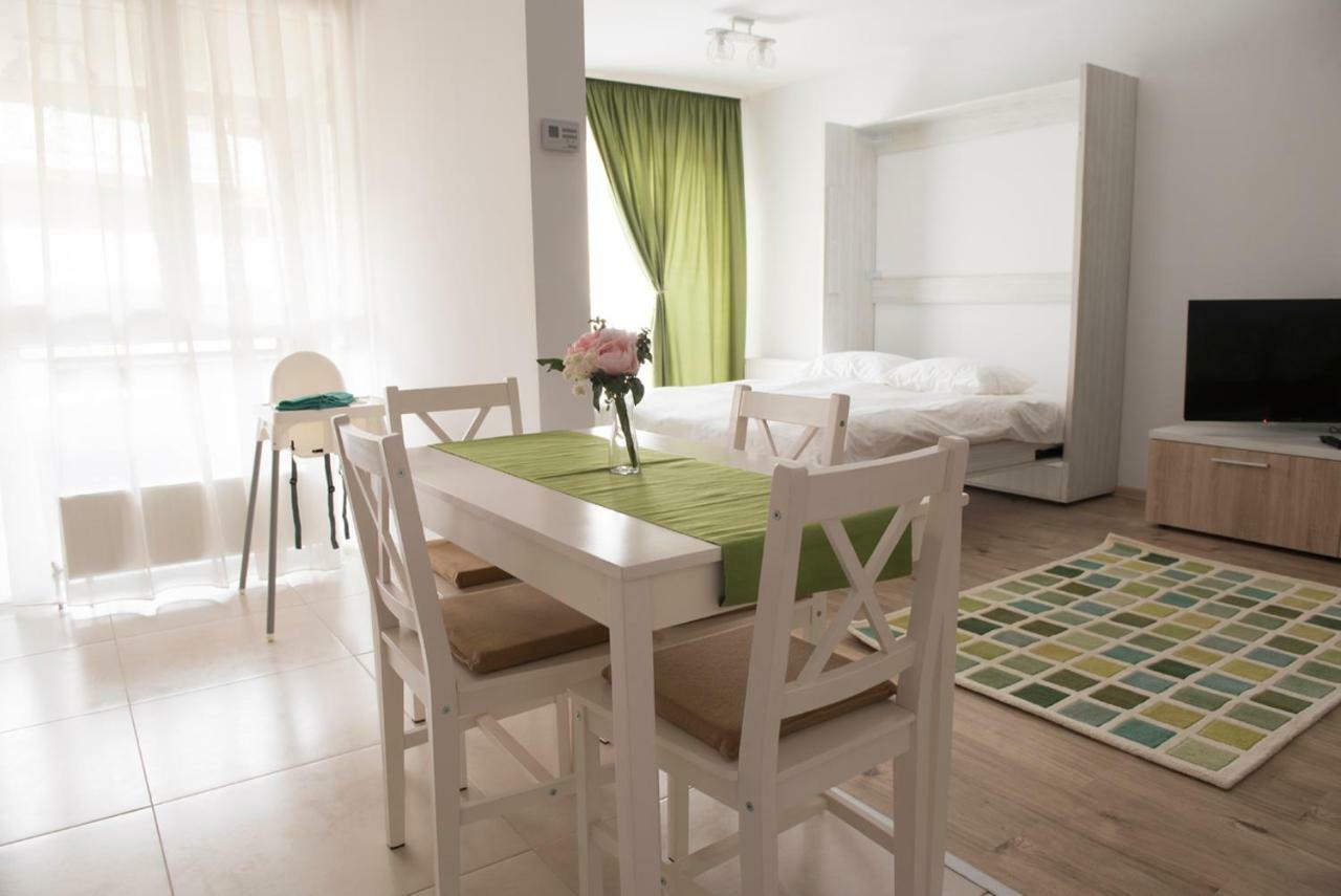 Cassie Apartment Braşov Exterior foto